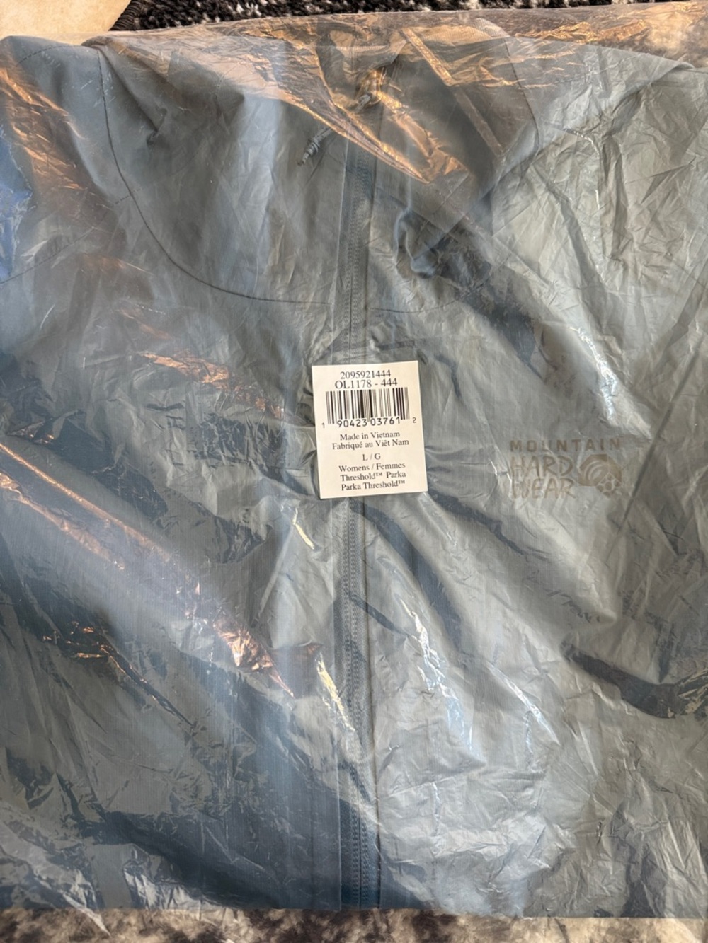 Mountain Hardwear Women's Jacket in Slate Gray-Blue